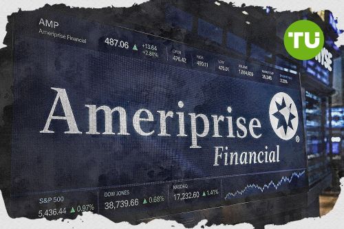 Ameriprise Financial stock forecast: Weak momentum signals further downside risk