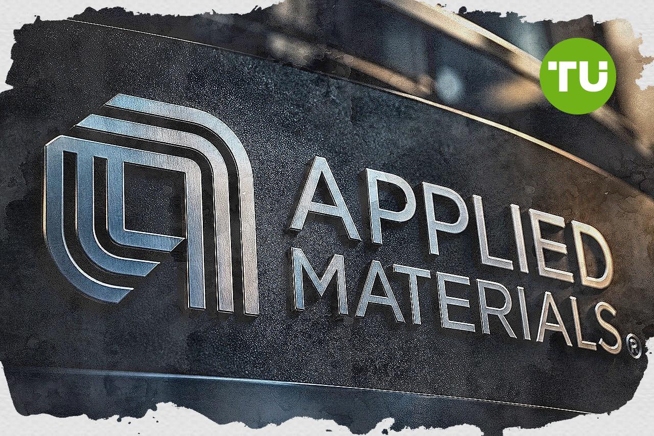 +3.95% for Applied Materials stock as record revenue and earnings lift Q2 2026 outlook