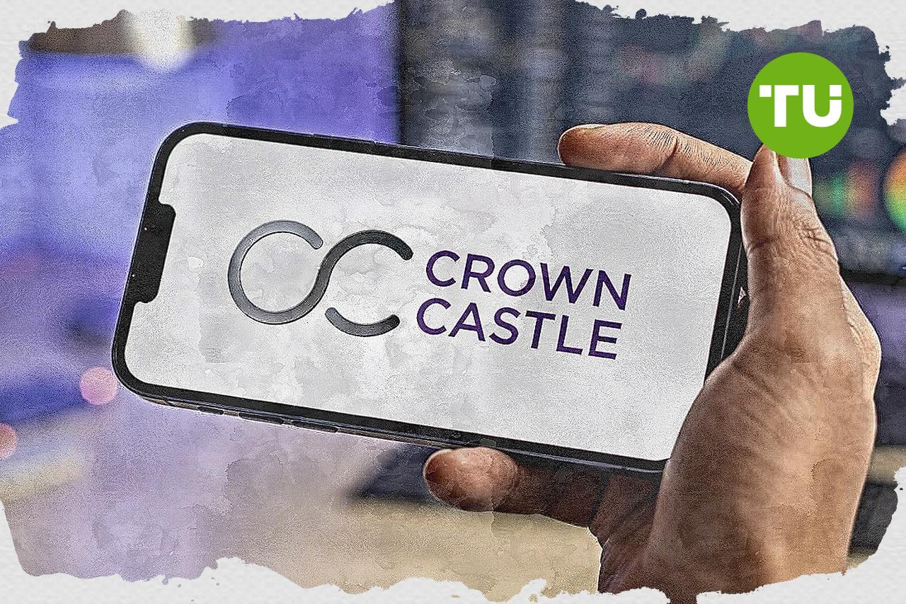 Crown Castle stock advances with strong buying activity suggesting near-term momentum