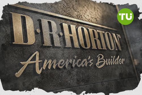 DR Horton shares drop more than 3% after downside gap and persistent selling pressure