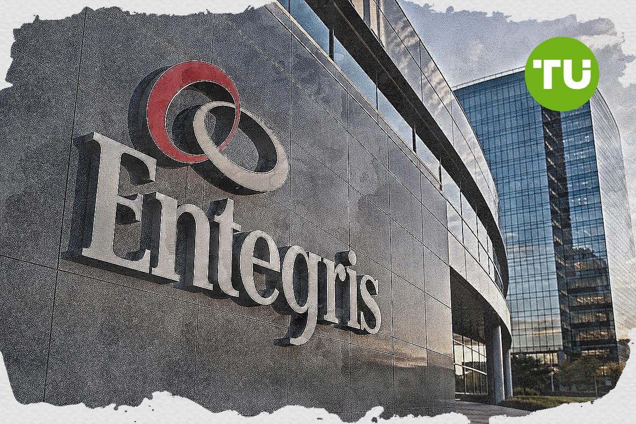 Entegris stock climbs 4.01% as price moves above recent averages