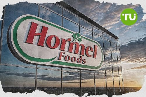 Hormel Foods stock edges lower as long-term earnings per share decline pressures valuation