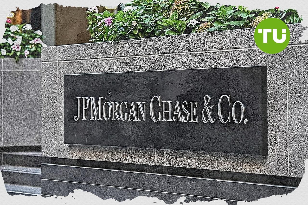 2.26% for JPMorgan Chase stock — bearish oscillators override bullish  momentum in volatile session