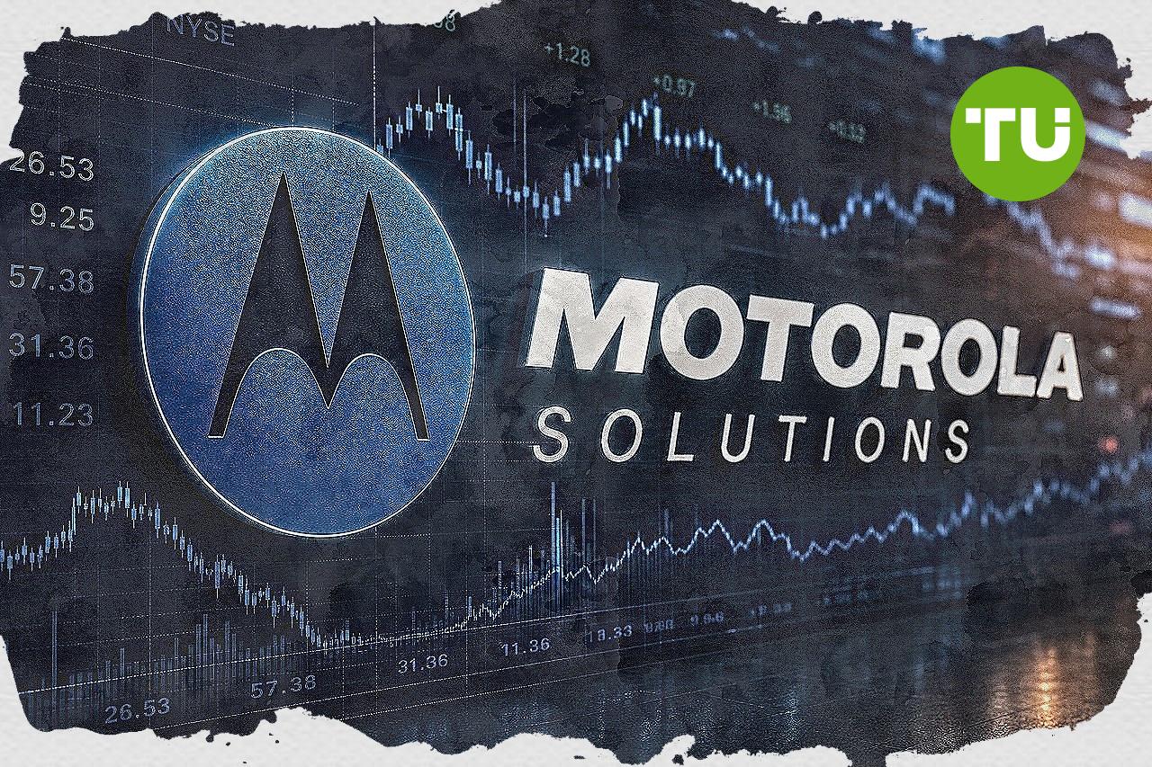 +2.9% for Motorola Solutions stock as recent surge tests momentum limits