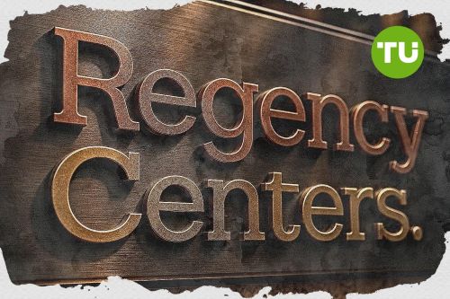 Regency Centers stock holds steady as momentum remains firm near $80.58 support