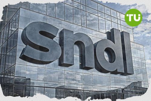 Sundial Growers stock trades down as price remains well below long-term average
