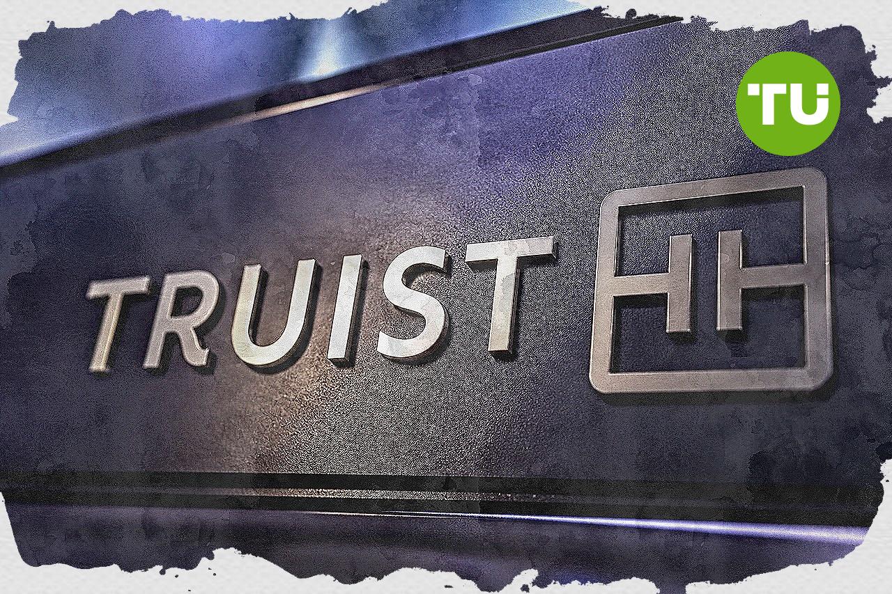 Truist Financial stock consolidates as buyers control intraday trading