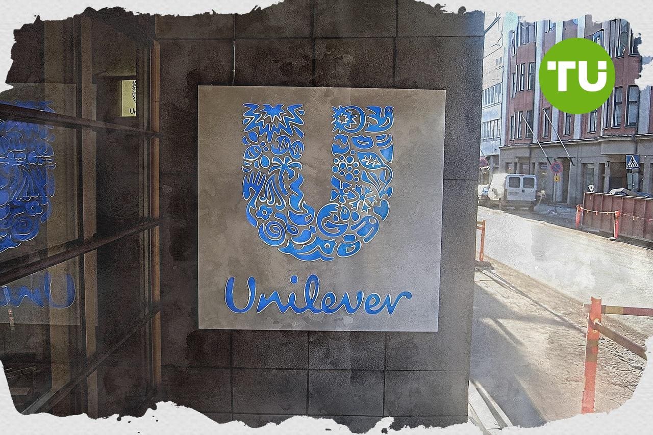 Unilever stock consolidates as Kraft Heinz failed merger talks weigh on sentiment