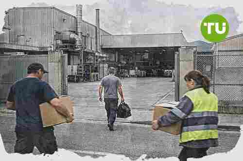 España eleva un 15,6 % los despidos colectivos hasta mayo, con el sector servicios a la cabeza