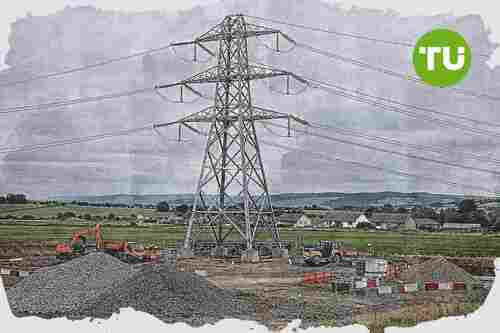 UK grid upgrade plan offers bill discounts to households near power projects