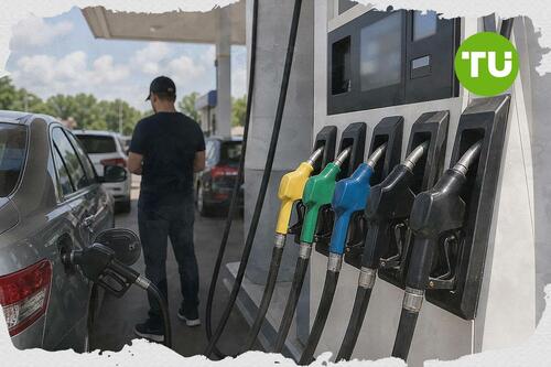 Pertamina Patra Niaga menaikkan harga BBM nonsubsidi di Indonesia