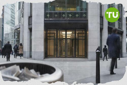 London stocks rise on stronger UK GDP, FTSE 100 set for worst month since March