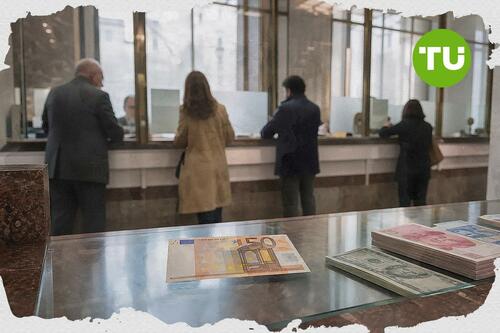 El Ibex 35 entra en fase correctiva mientras el euro marca mínimos de 17 meses