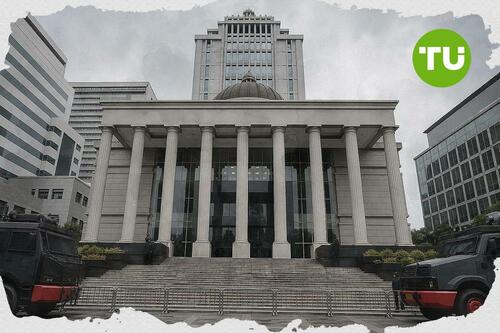 Uji materi UU Polri di MK dorong restrukturisasi kepolisian di bawah kementerian