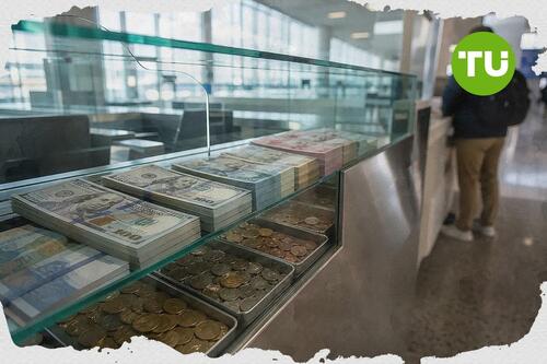 Bangladesh Bank raises cash dollar sales limit for outbound travelers