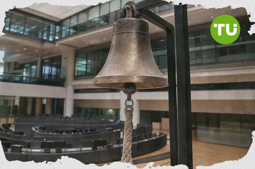 GPW wprowadza nowy dzwon giełdowy na 35-lecie działalności