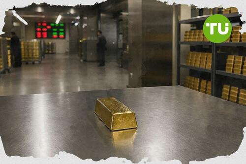 Gold prices ease as firm U.S. dollar, inflation focus weigh on market