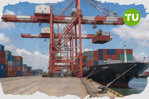 China exports seen accelerating in September as trade stays key growth support
