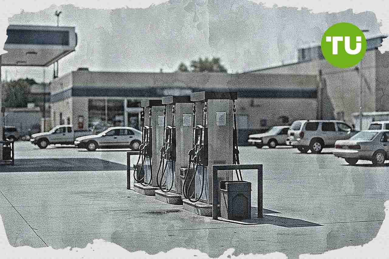 Wirtschaftsforscher lehnen neuen Tankrabatt ab, Zweifel an Entlastung und Milliardenkosten