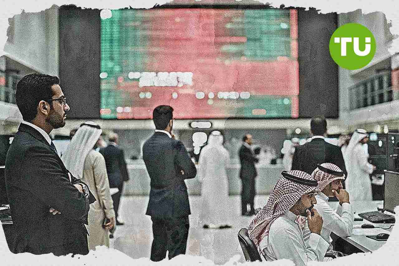 السوق السعودية تتراجع بمنتصف الجلسة تحت ضغط البنوك والمواد الأساسية رغم دعم الطاقة
