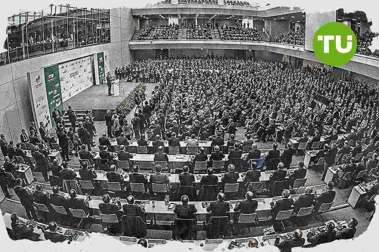 PASOK mantiene la vía autónoma mientras enfrenta presión electoral en Grecia