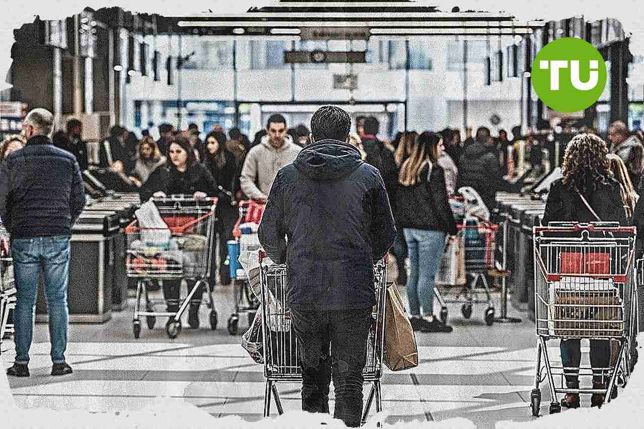 Atenas prevé impulso estacional para minoristas y turismo por Pascua