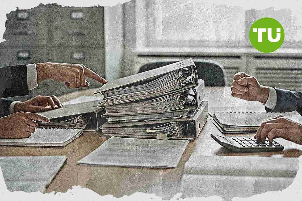 Kabinet onderzoekt Aof na kritiek op premie en reserves