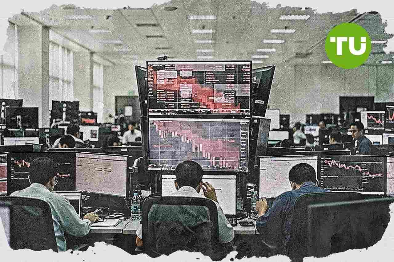 Saham bank besar Indonesia melemah, BBCA pimpin jual bersih asing