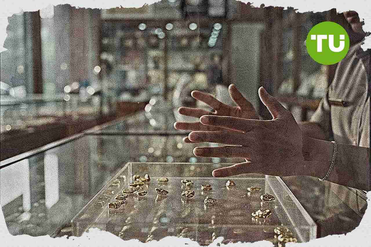 Pegadaian catat harga emas Antam, UBS, Galeri24 turun di Jakarta