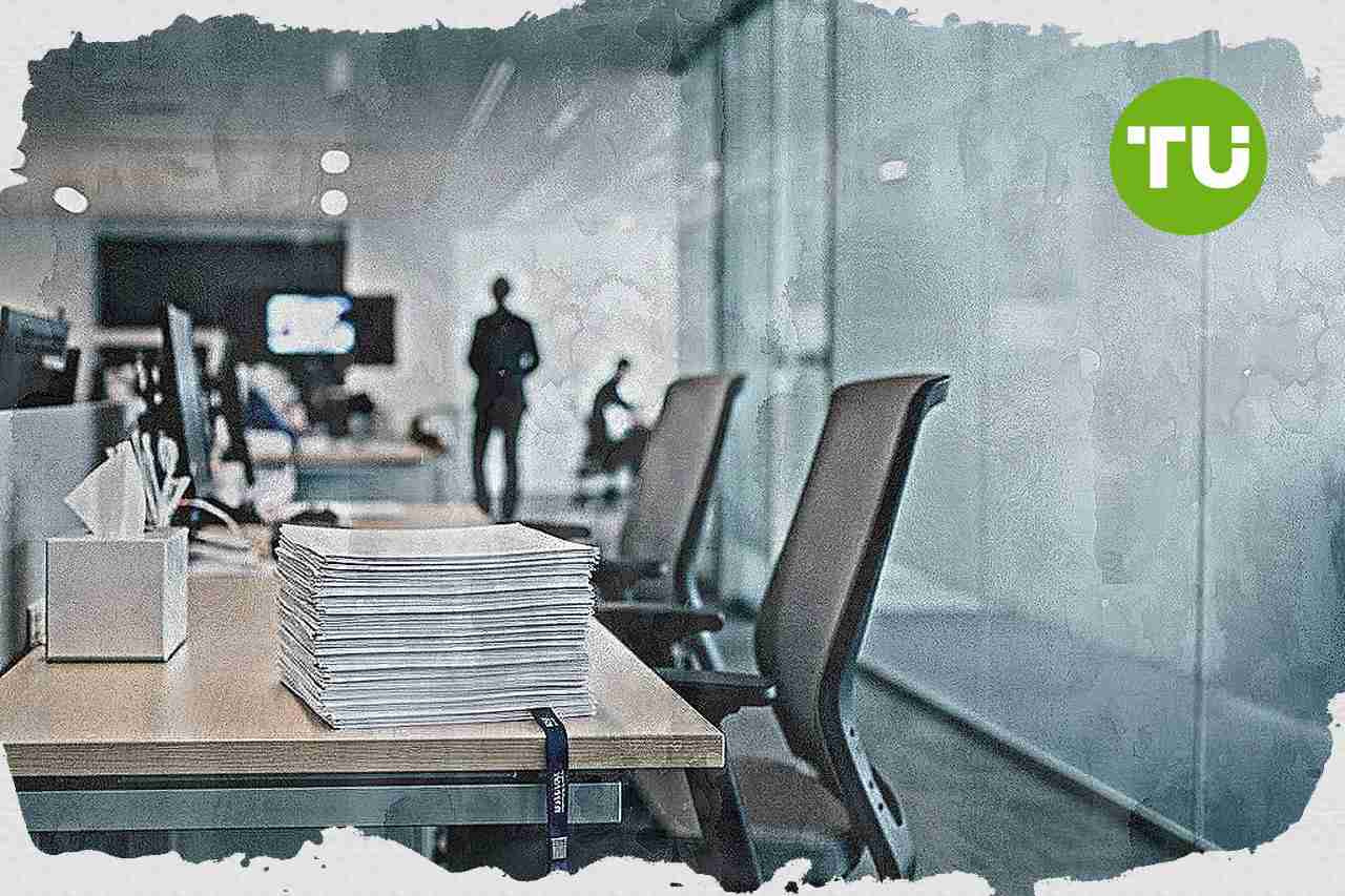 Deloitte cuts benefits for some U.S. support staff in talent overhaul
