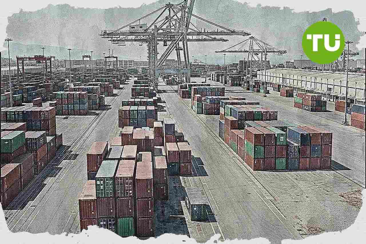 El puerto del Pireo afronta presión en contenedores mientras Cosco mantiene crecimiento global