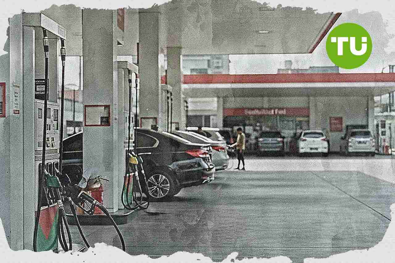 Harga BBM nonsubsidi Pertamina berpotensi naik lagi mengikuti minyak dunia