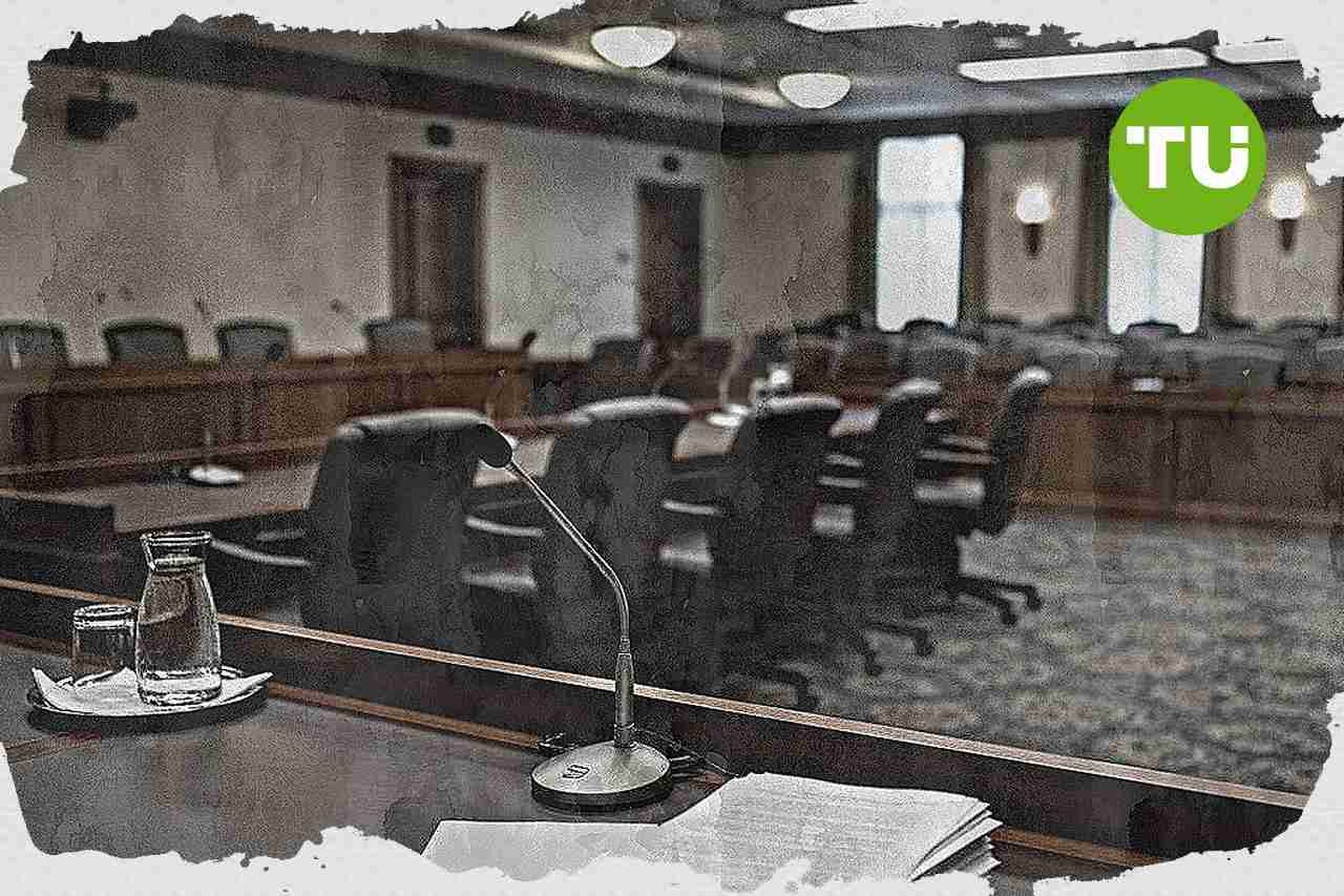 U.S. Senate panel advances Kevin Warsh Fed chair nomination