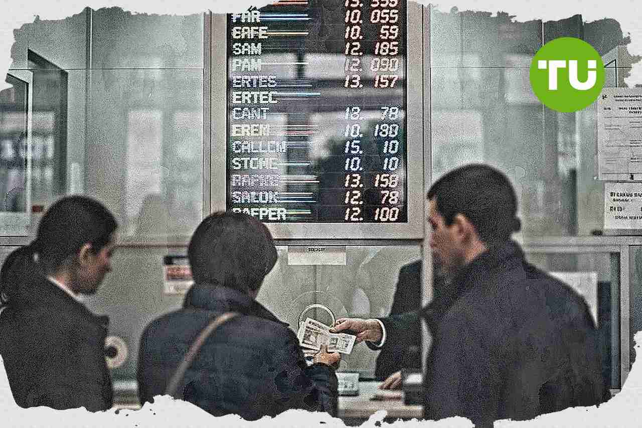 A forint négyéves csúcs közelébe erősödik a devizapiacon