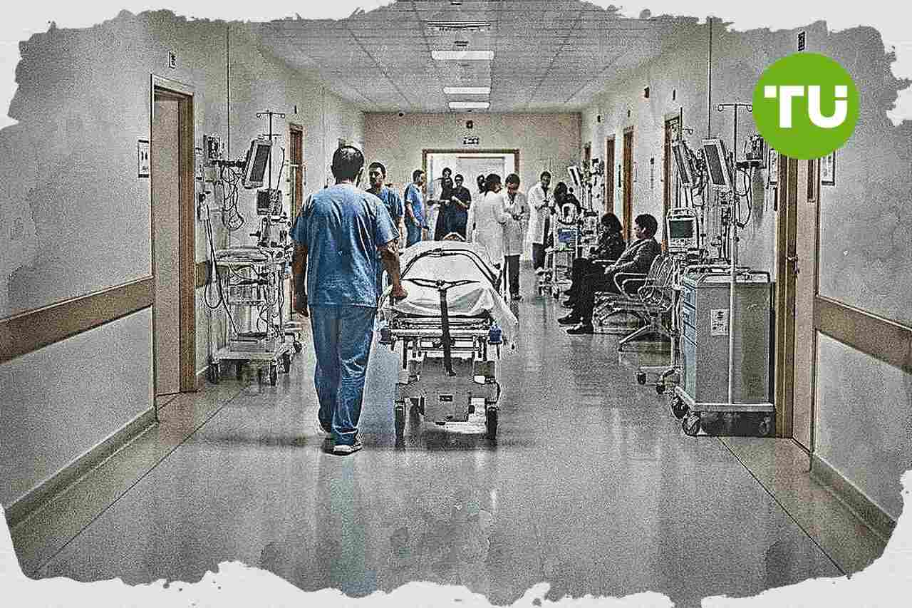 Grecia amplía el programa de empleo de 500 camilleros en la sanidad pública