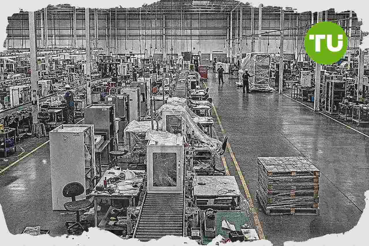 Electrolux apre confronto al Mimit su 1.700 esuberi in Italia