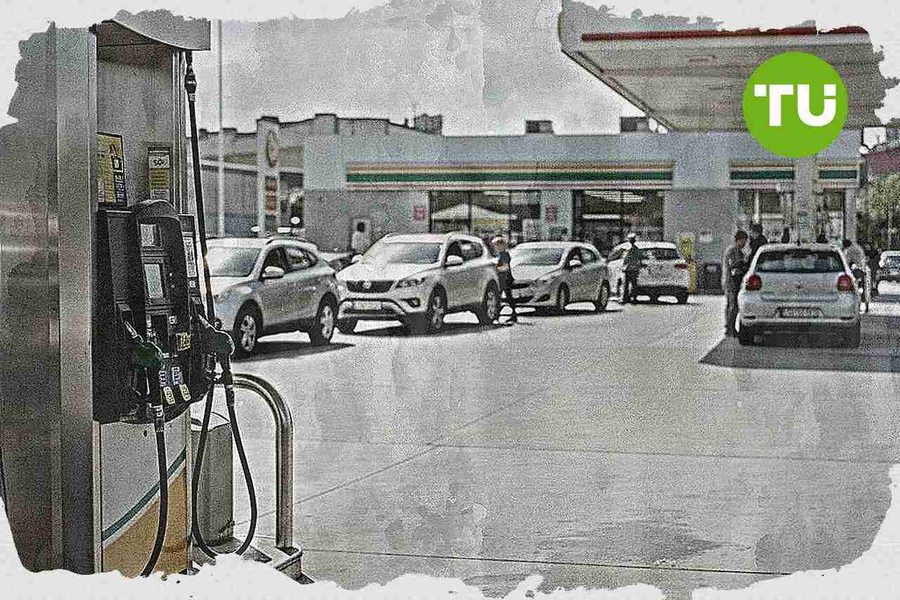 Reiche stellt Tankrabatt für Deutschland infrage