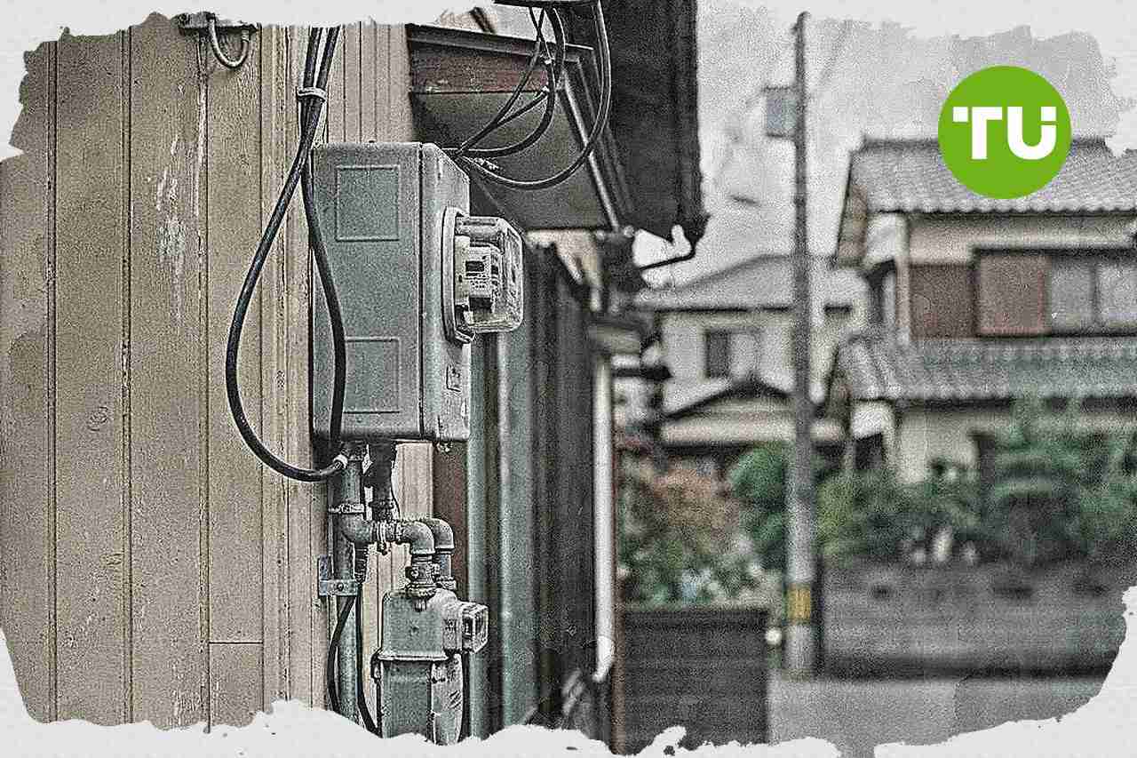 日本政府、電気・ガス補助を今夏検討、燃料高で家計負担の抑制狙う