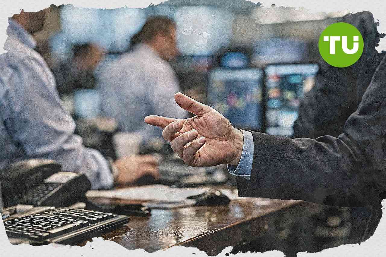 U.S. markets eye gains as Dell jumps, inflation data and oil swings shape trading