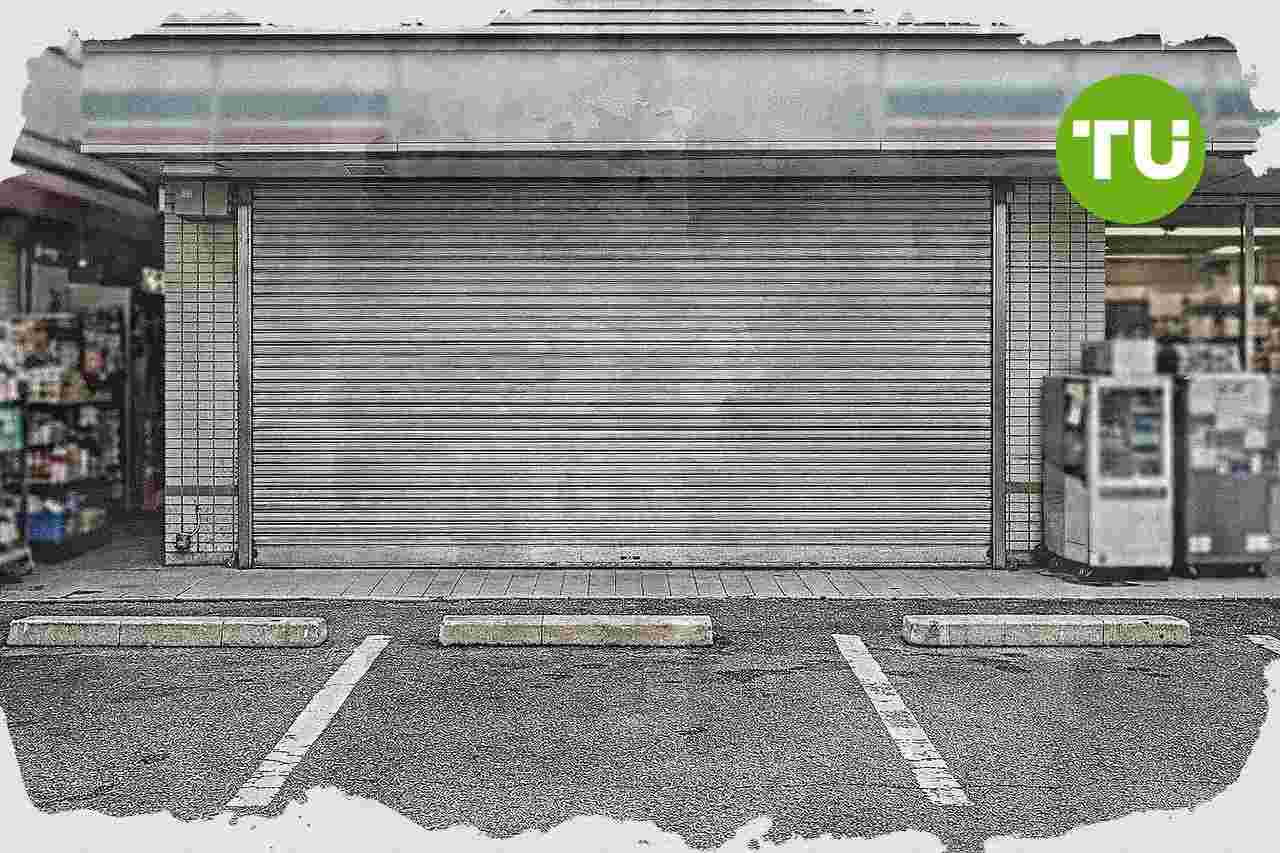 Indomaret tutup sementara ribuan gerai di Indonesia terkait aturan lembur libur nasional
