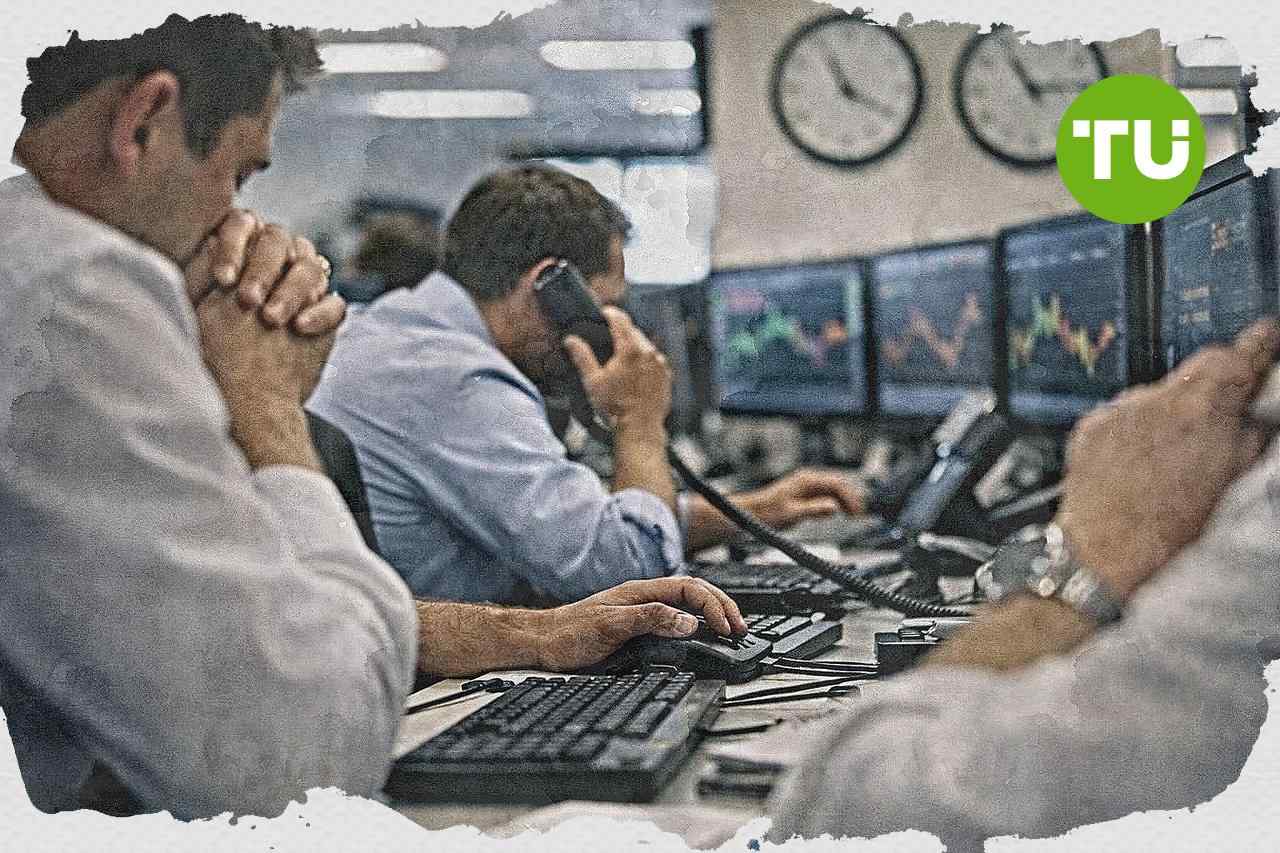 UK stocks slip as takeover activity lifts EasyJet and Drax deal boosts Bluefield Solar