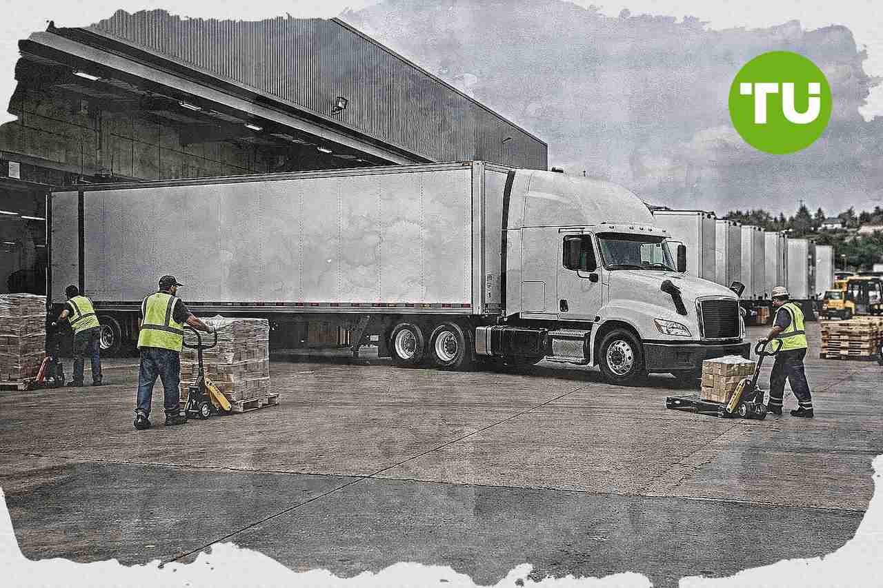 FedEx Freight gets buy rating as FedEx spin-off resets valuation, Arm target raised