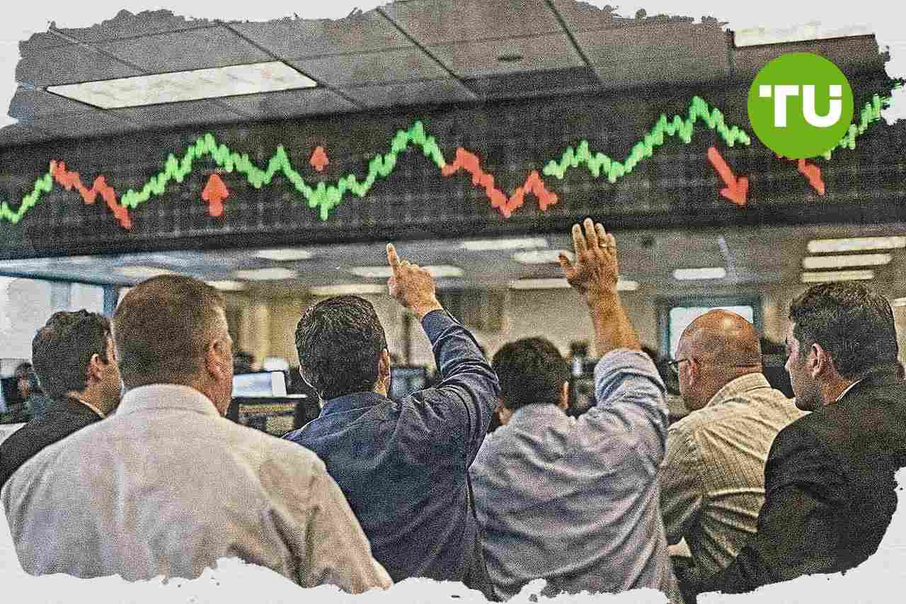 Wall Street watchlist highlights earnings and record highs across tech and retail