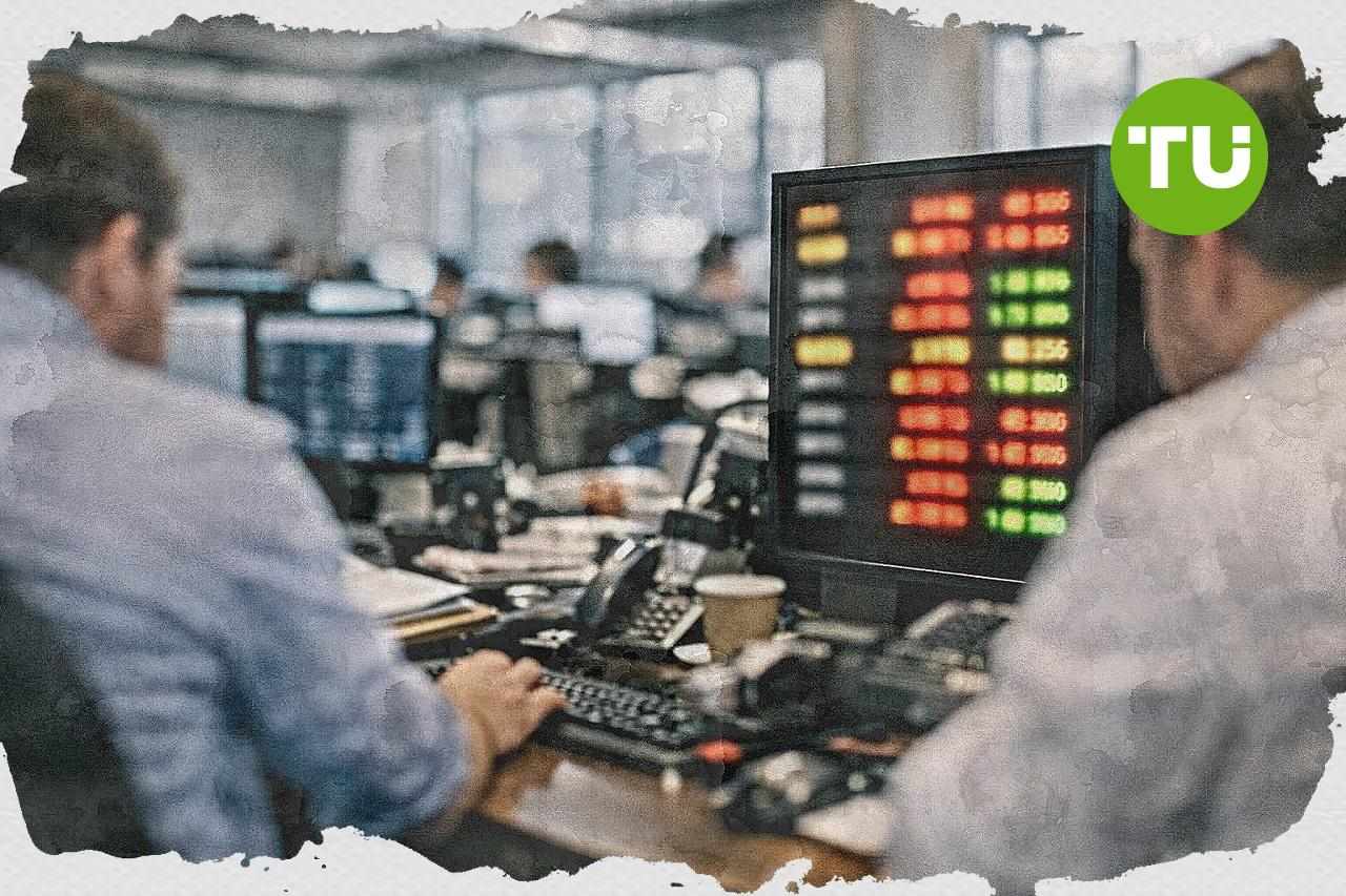 UK FTSE 100 gains on mining stocks as Middle East peace hopes weigh on oil