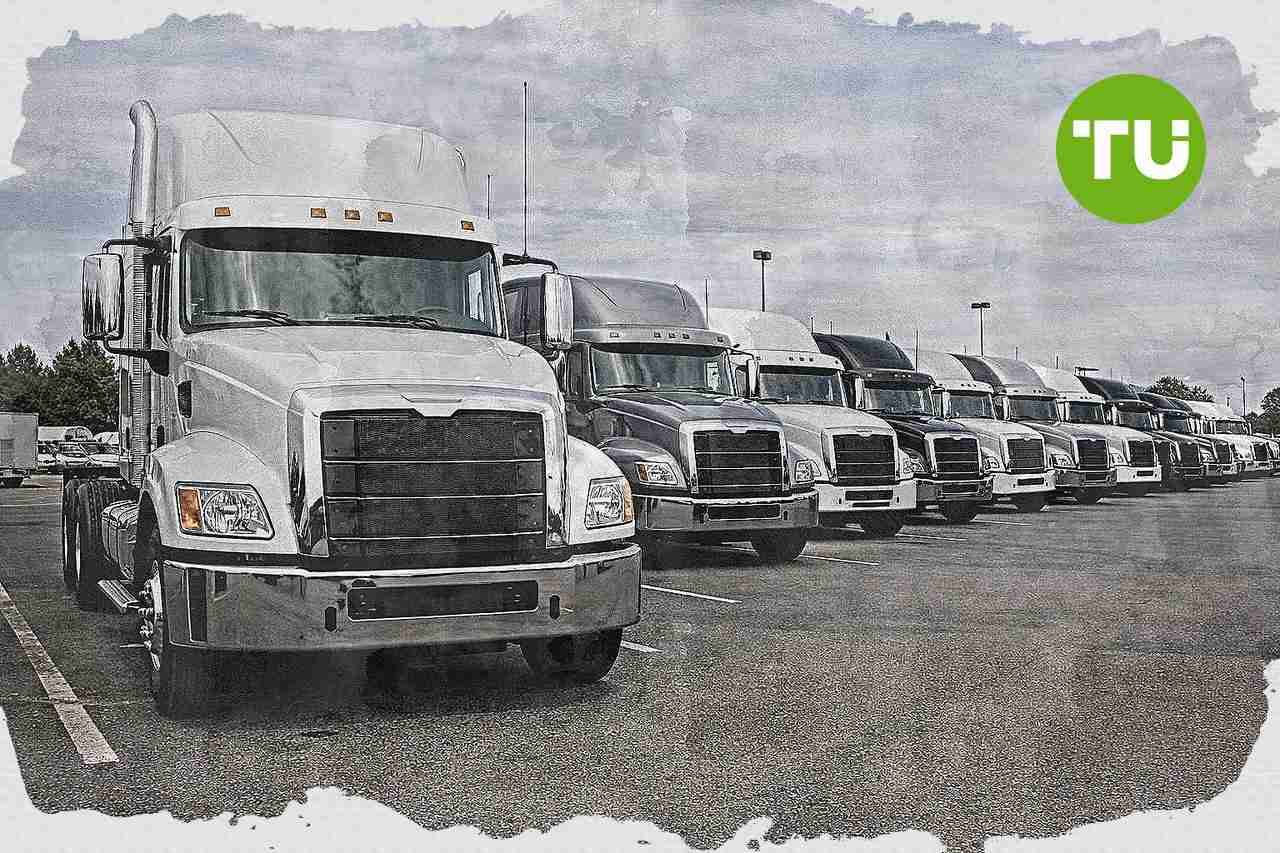 U.S. senators propose ending excise tax on heavy-duty trucks