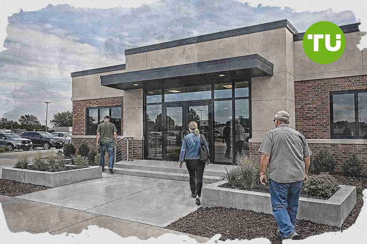 FMNE Insurance outlook raised to stable as capital and earnings improve