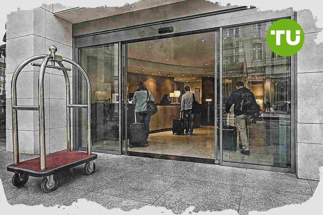 Turismo em Portugal abranda em abril, procura externa compensa recuo das viagens internas