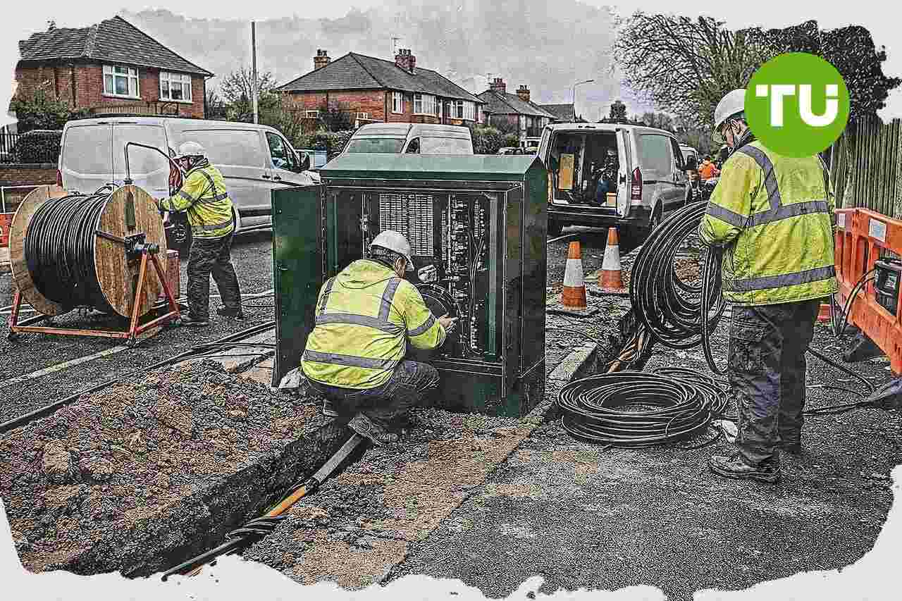 VMO2 credit rating cut to B+ as leverage stays elevated in UK telecom market