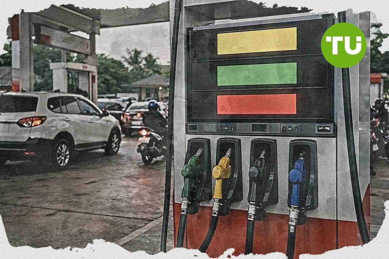 Harga BBM Indonesia disesuaikan, Pertamina naikkan Pertamax Turbo dan pangkas solar nonsubsidi