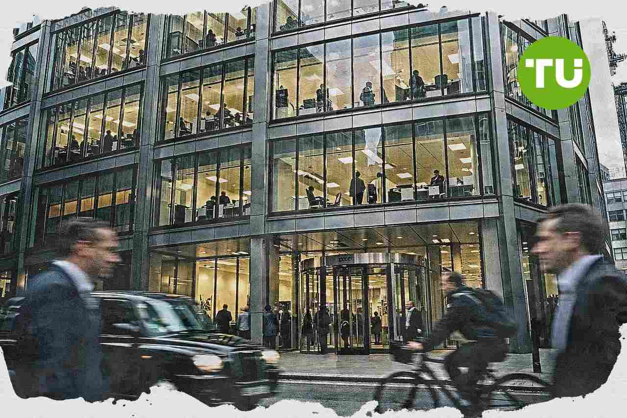 City of London shows resilience as Brexit impact on finance remains limited